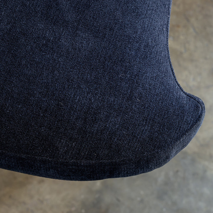 CARSON MODERNA CURVED RIBBED CHAIR  |  MIDNIGHT BLUE FABRIC CLOSE UP