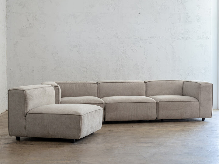 COBURG MODULAR SOFA   |  FLAGSTONE ASH   |  LOUNGE FURNITURE MODULE