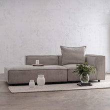COBURG CHAISE LOUNGE CHAIR  |  FLAGSTONE ASH WITH SCATTER CUSHION