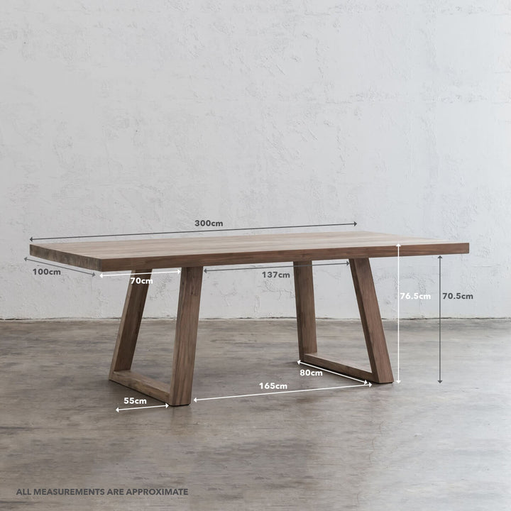 DALTON SCANDI LEG TEAK DINING TABLE  |  3M