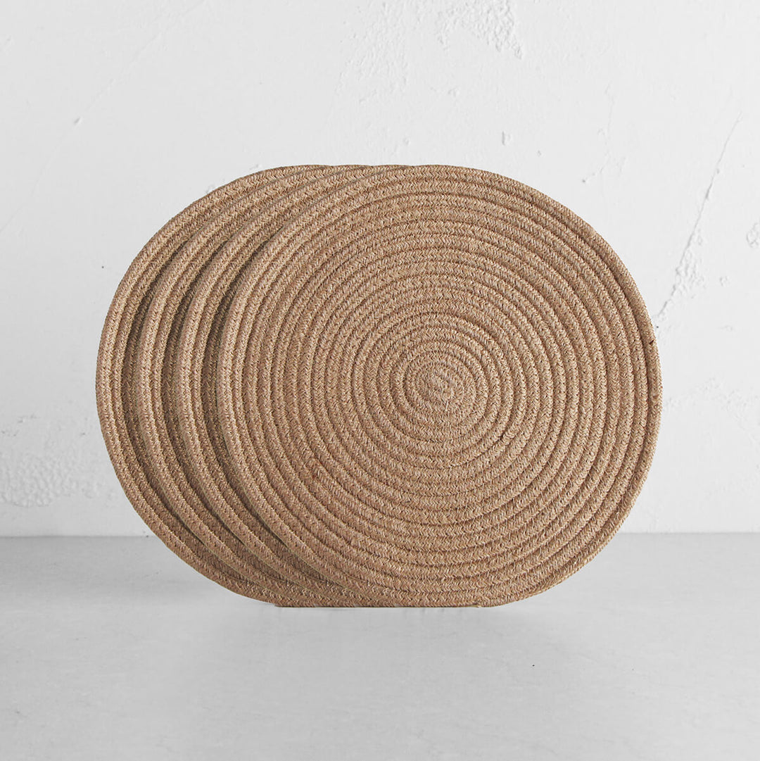 DEMI COTTON ROUND PLACEMAT  |  NATURAL  |  SET OF 4