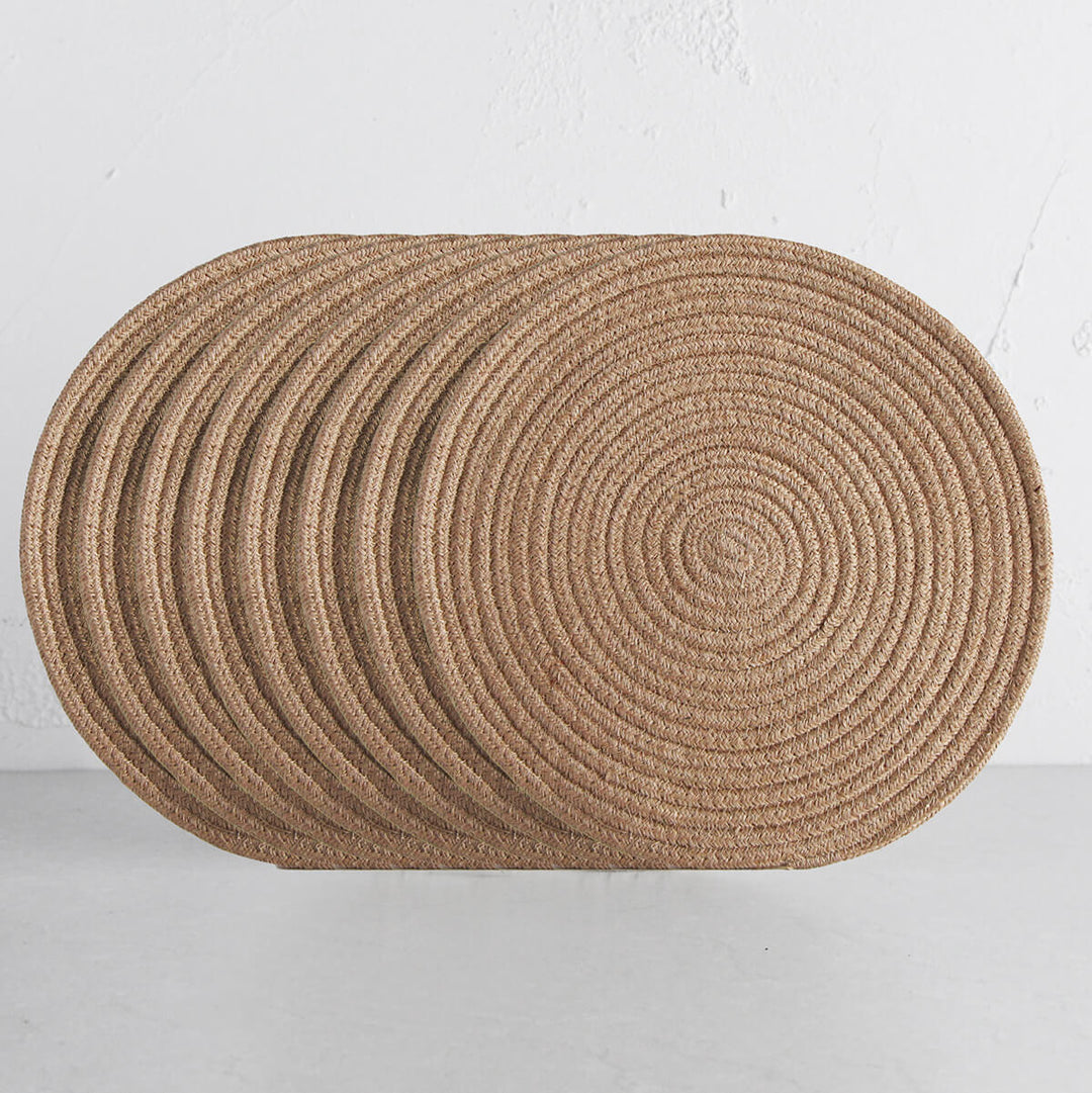 DEMI COTTON ROUND PLACEMAT  |  NATURAL  |  SET OF 8