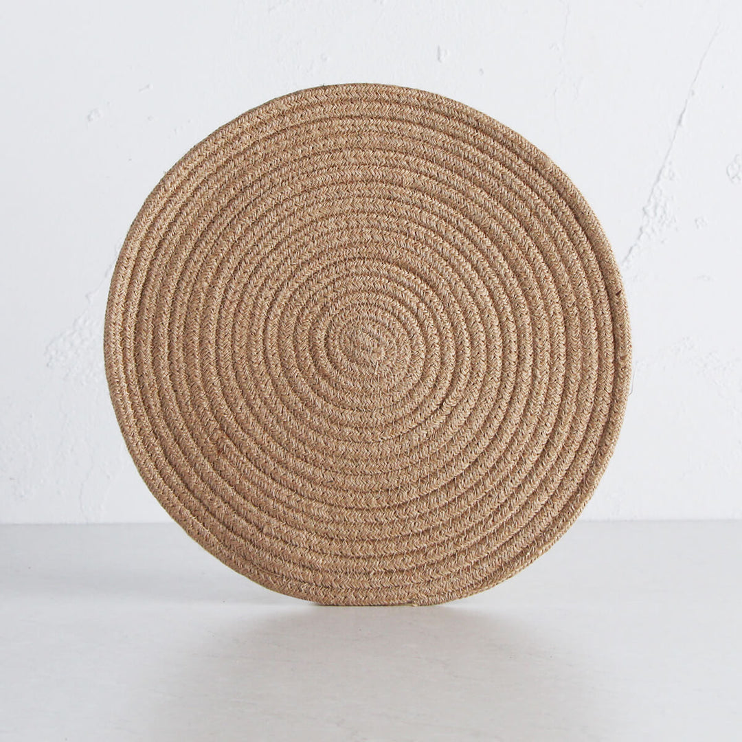 DEMI COTTON ROUND PLACEMAT  |  NATURAL  |  SET OF 4