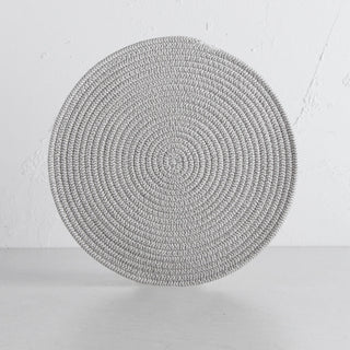 DEMI COTTON ROUND PLACEMAT  |  GREY + WHITE  