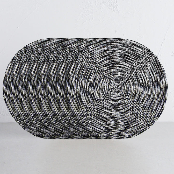 DEMI COTTON ROUND PLACEMAT  |  BLACK + WHITE  |  SET OF 8