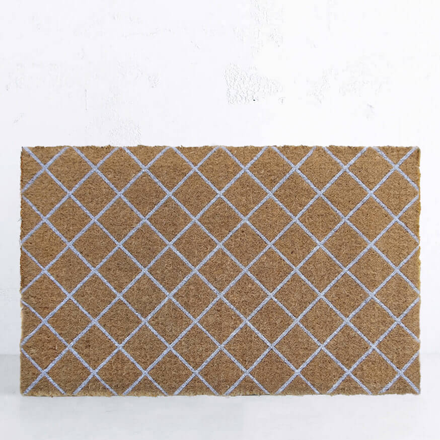 PRE ORDER | LIVING BY DESIGN EXCLUSIVE | WHITE TRELLIS DOORMAT | 106CM x 66CM