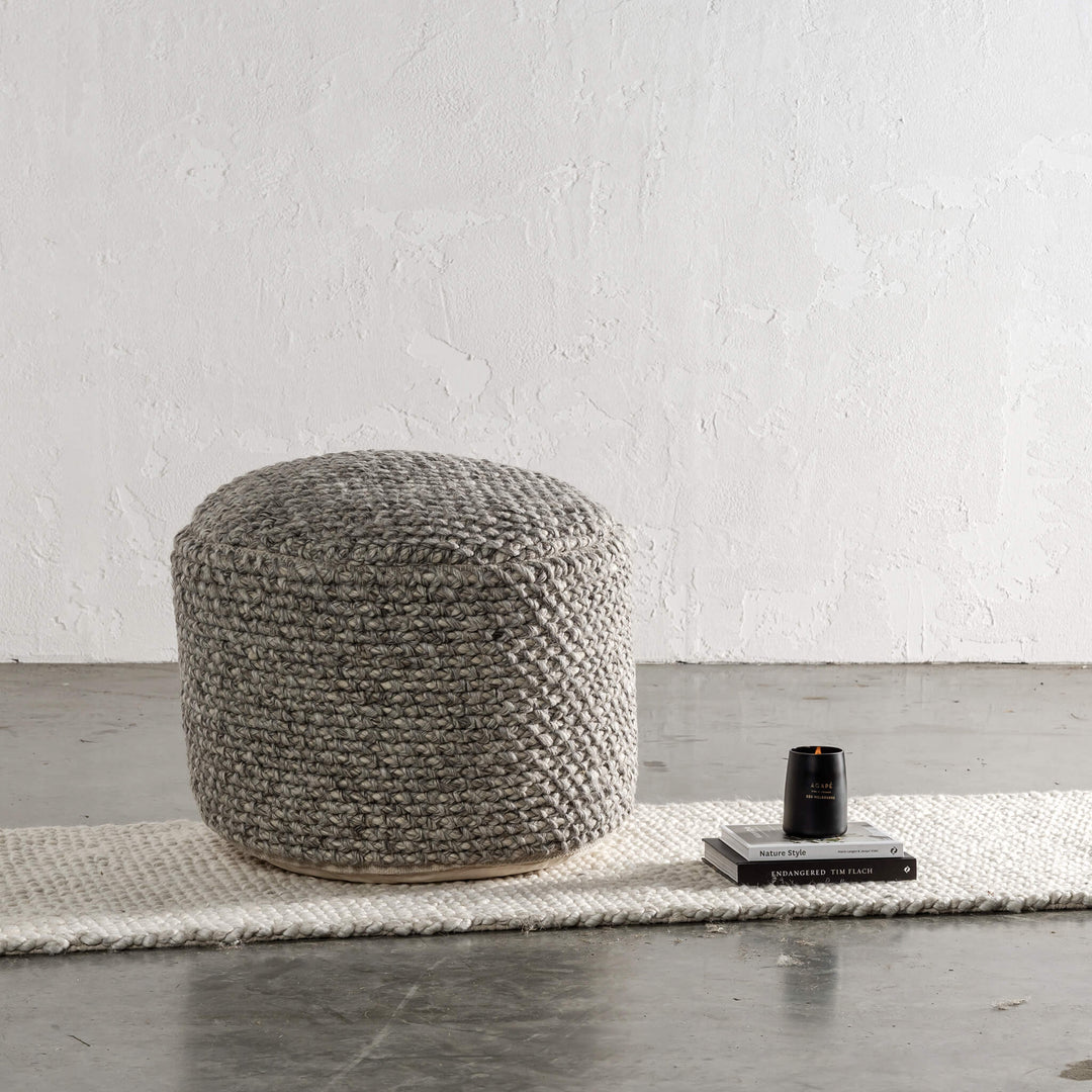 HAND TUFTED ROUND OTTOMAN | HAMPTONS FLINTSMOKE