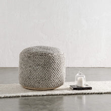 HAND TUFTED ROUND OTTOMAN | HAMPTONS SILVER
