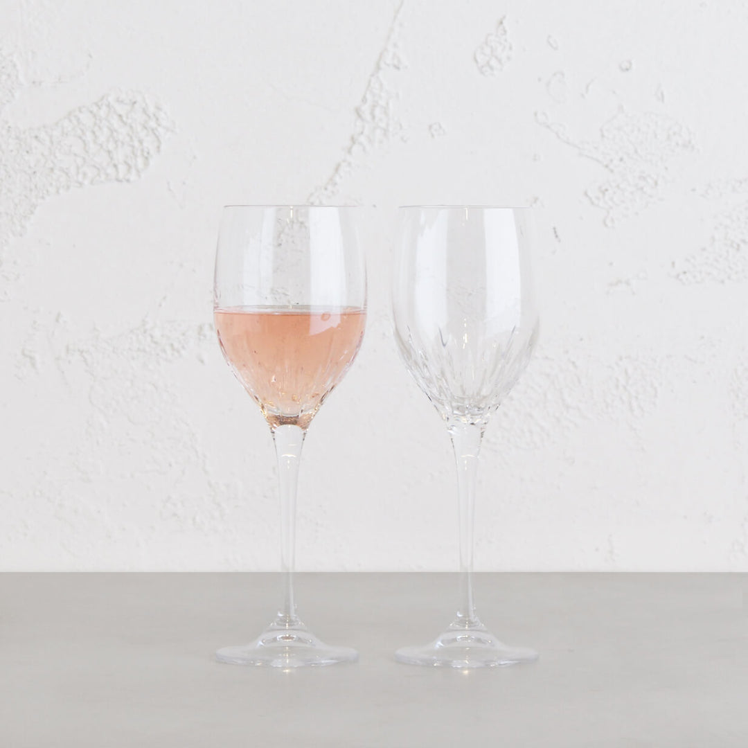 WEDGEWOOD  |  VERA WANG DUCHESS  WINE GLASS  |  SET OF 2