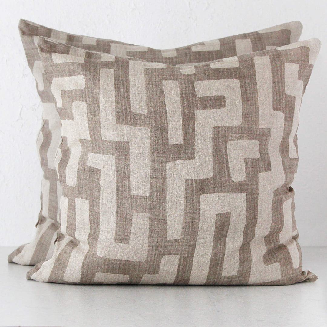 KENT CUSHION BUNDLE X2   |  55 x 55  |  COFFEE