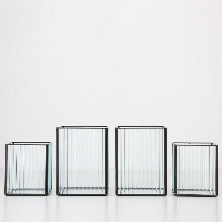 LIVING BY DESIGN RIDGED SQUARE GLASS HURRICANE LANTERNS BUNDLE X4 | MEDIUM + LARGE | CLEAR + MIRROR BASE