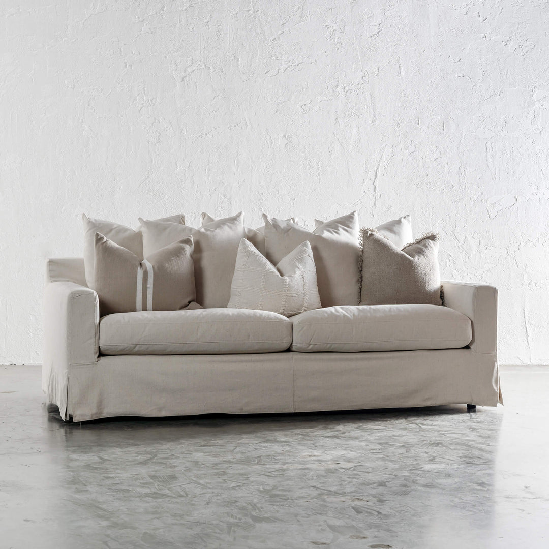 LEGATO 3.5 SEATER SOFA  |  BERKSHIRE NATURAL MINIMAL 