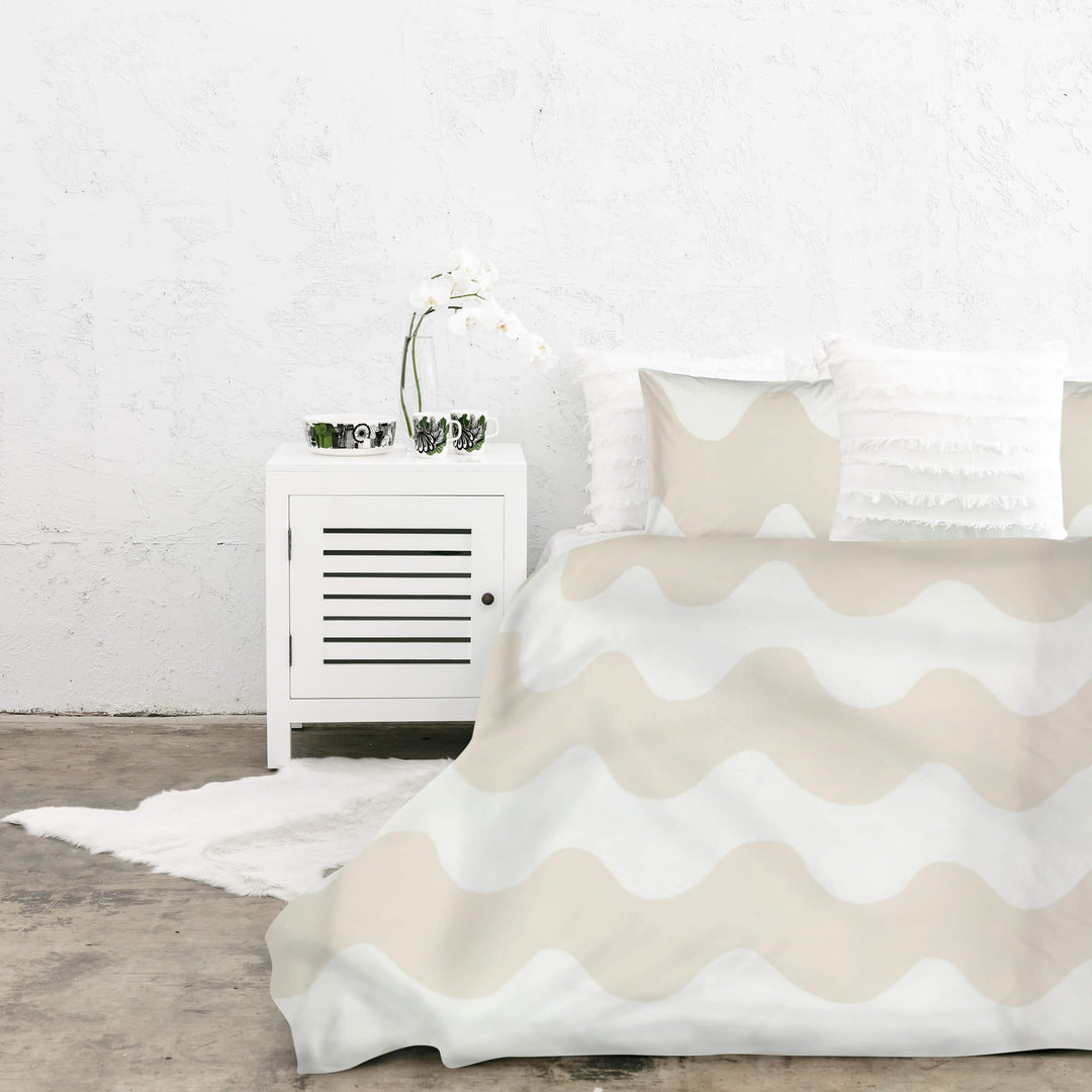 MARIMEKKO | LOKKI DUVET QUILT COVER | BEIGE + WHITE | KING