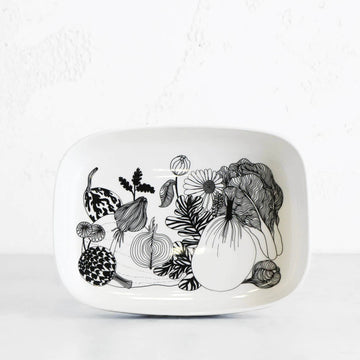 MARIMEKKO | OIVA SIIRTOLAPUUTARHA SERVING DISH 28 X 20.5CM | BLACK WHITE