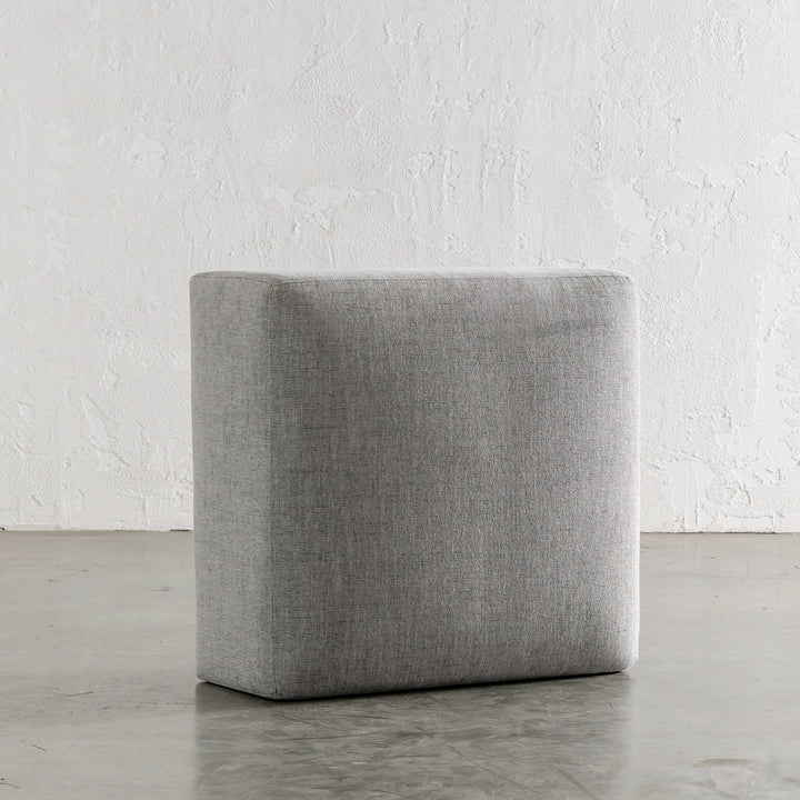 MATTEO OTTOMAN  |  RAILINGS GREY