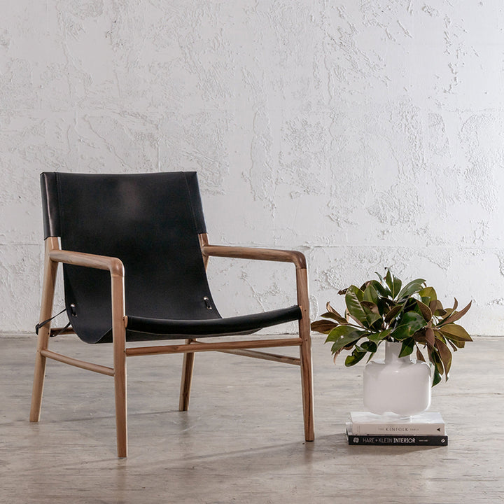 MALAND SLING LEATHER ARM CHAIR  |  BLACK LEATHER