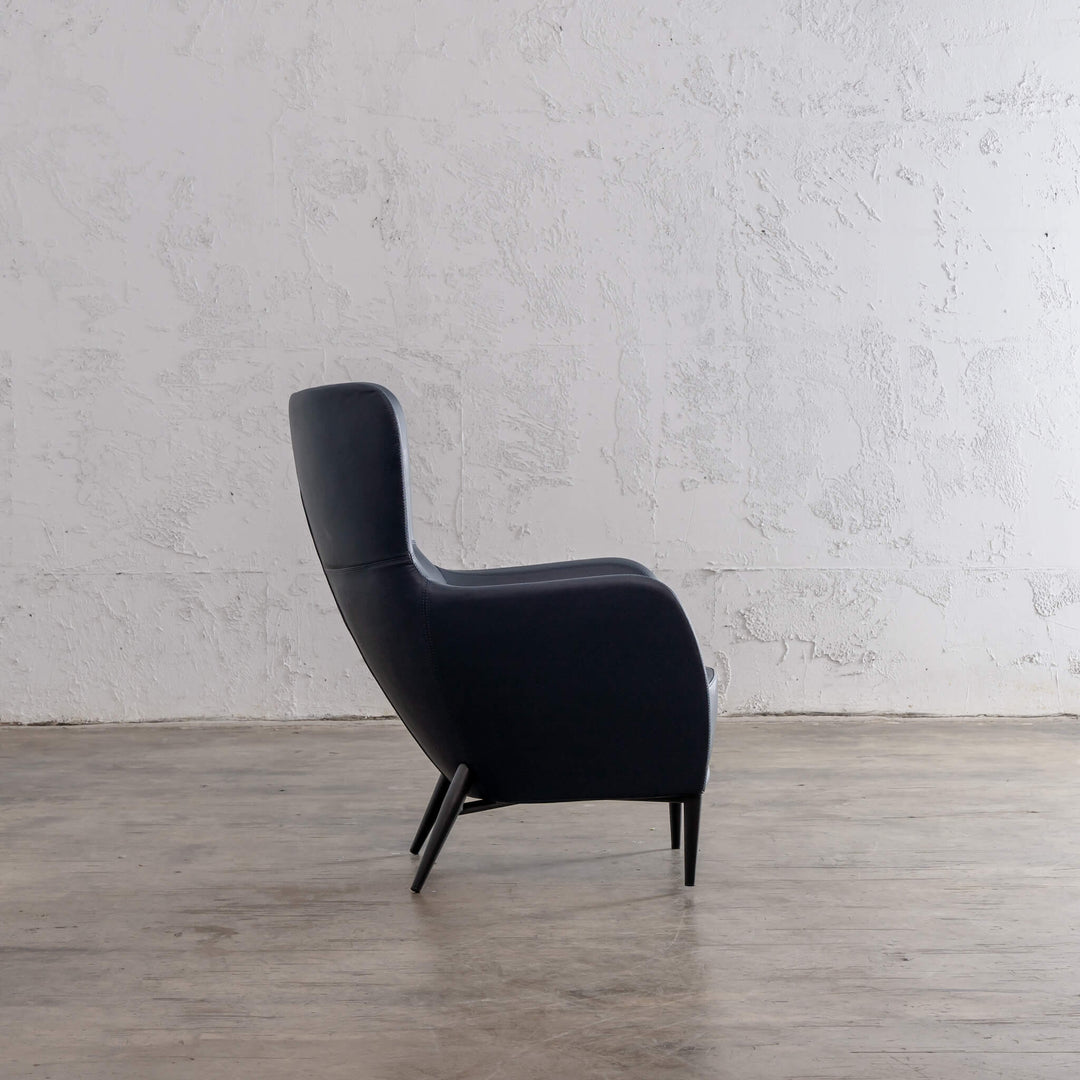 NEIMAN ARM CHAIR  |  NAVY BLUE