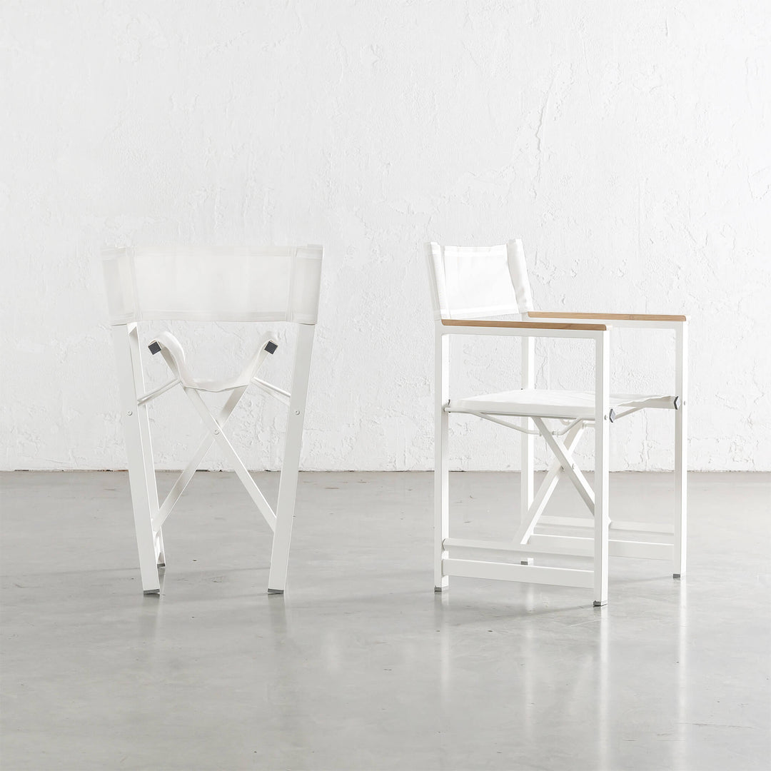 ORSON ALUMINIUM DIRECTORS CHAIR  |  WHITE ON WHITE  |  TEAK ARMS