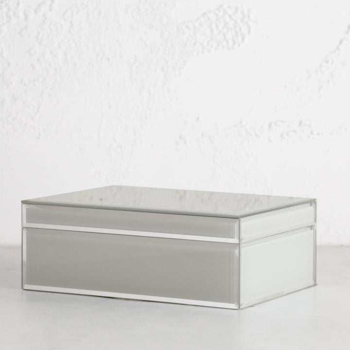 ONE SIX EIGHT LONDON  |  SARA GLASS JEWELLERY BOX  |  COOL GREY LARGE