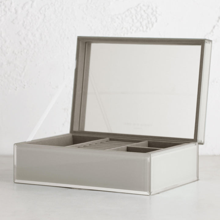 ONE SIX EIGHT LONDON  |  SARA GLASS JEWELLERY BOX  |  COOL GREY LARGE