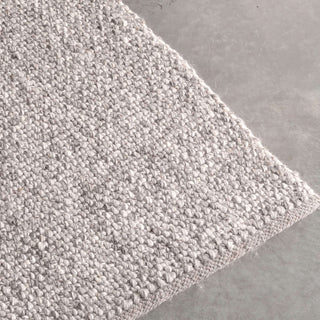 HAND TUFTED RUGS AND RUNNERS  |  ROMANA ASH GREY