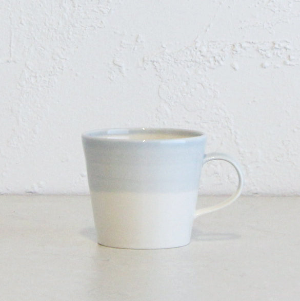 ROYAL DOULTON | 1815 MUG | BLUE WASH