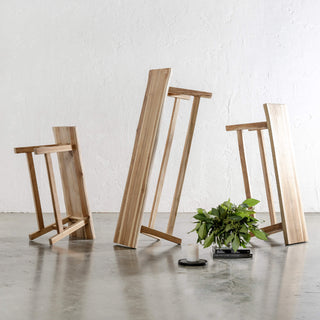 SORENSEN TEAK BENCH PACKAGE  |  GROUP SHOT