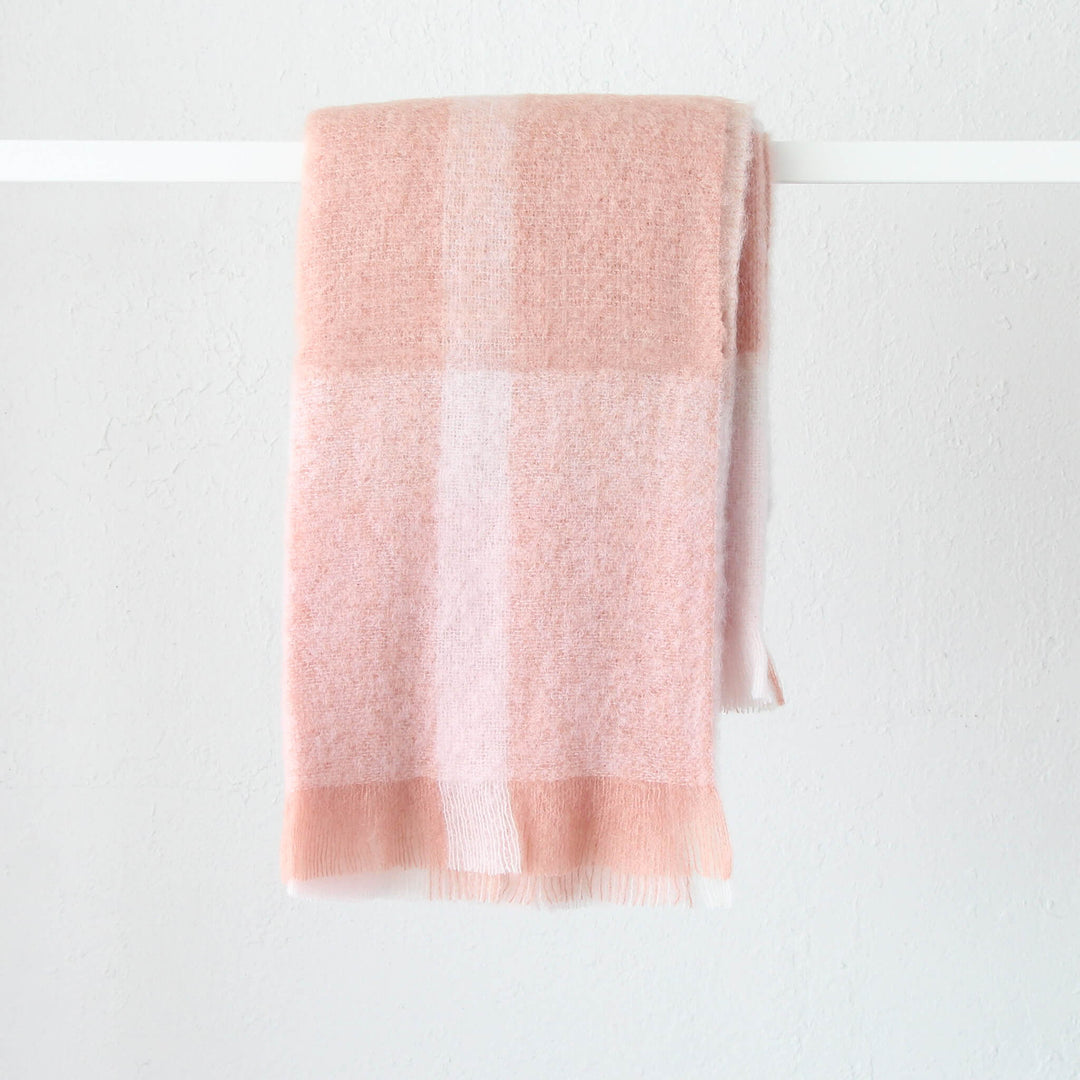 ST ALBANS MOHAIR THROW RUG  |  AUDREY