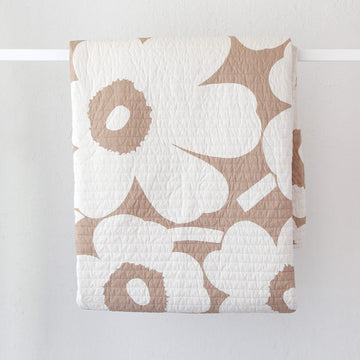 MARIMEKKO | UNIKKO PADDED BEDSPREAD LINEN | OFF WHITE