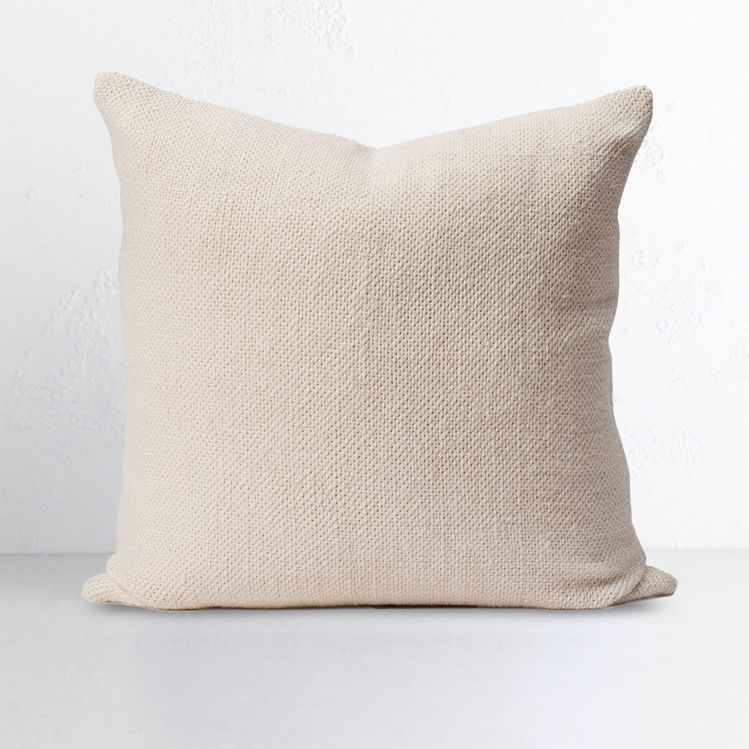 VILLA LINEN CUSHION  |  55 x 55  |  CHALK