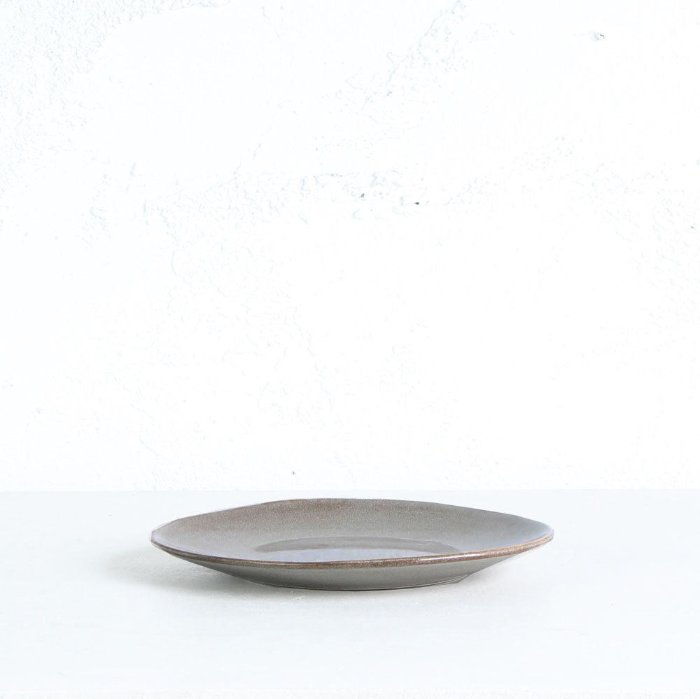 ROBERT GORDON MASON SIDE PLATE  |  KHAKI  |  19CM